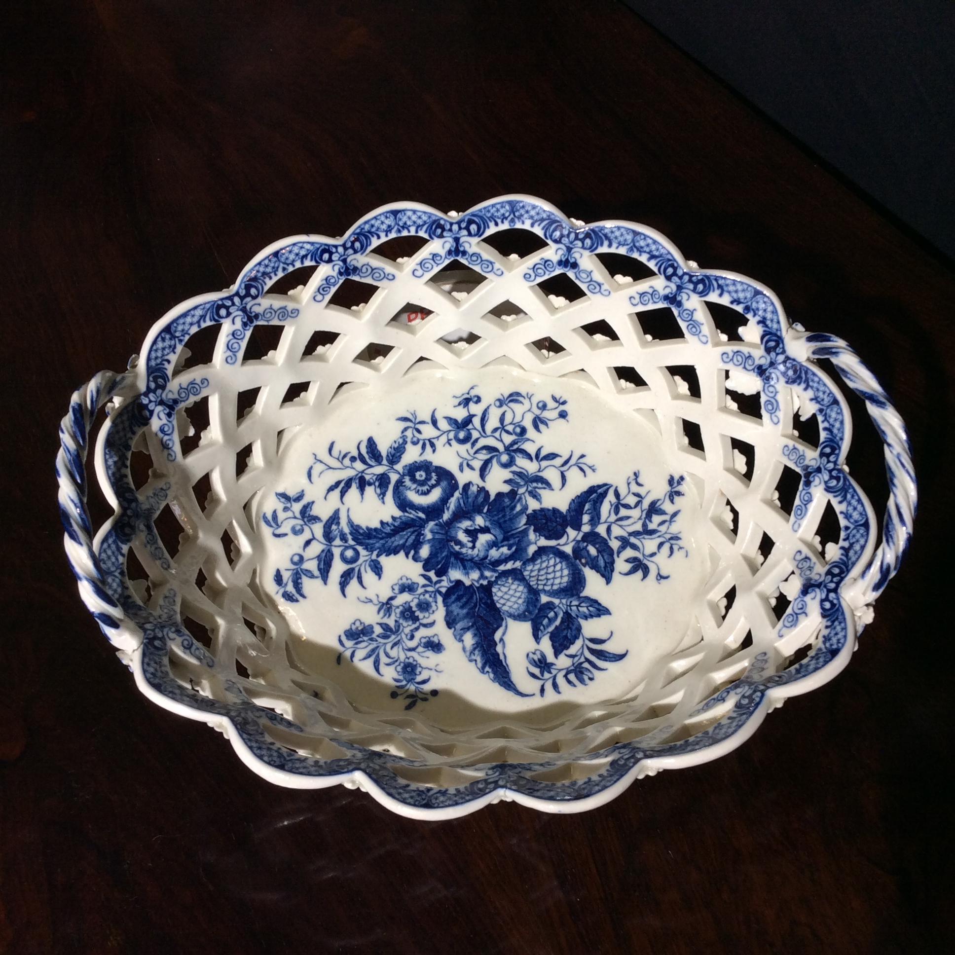 Caughley basket, pinecone pattern, C. 1780