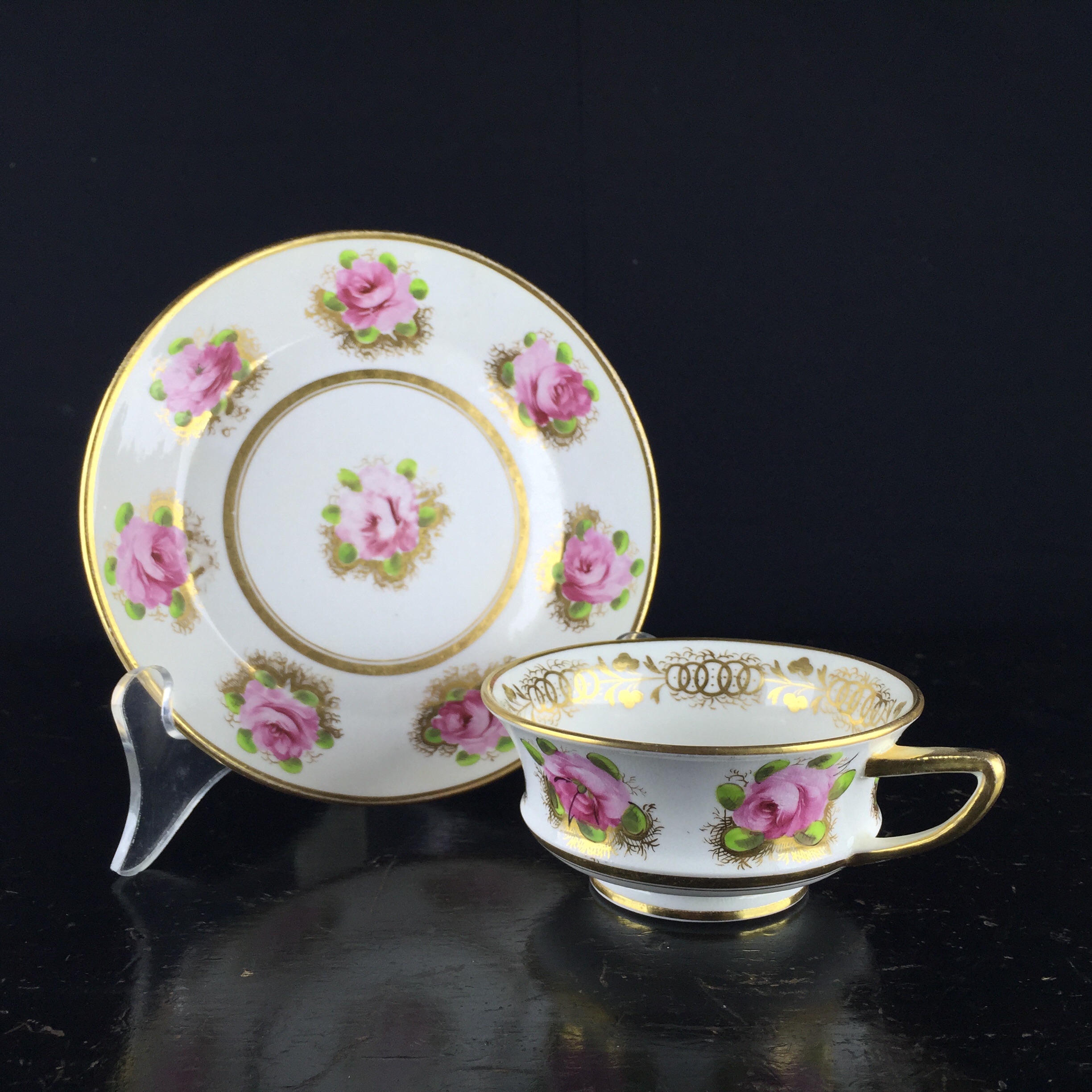 Davenport cup & saucer, Etruscan shape c. 1810-0