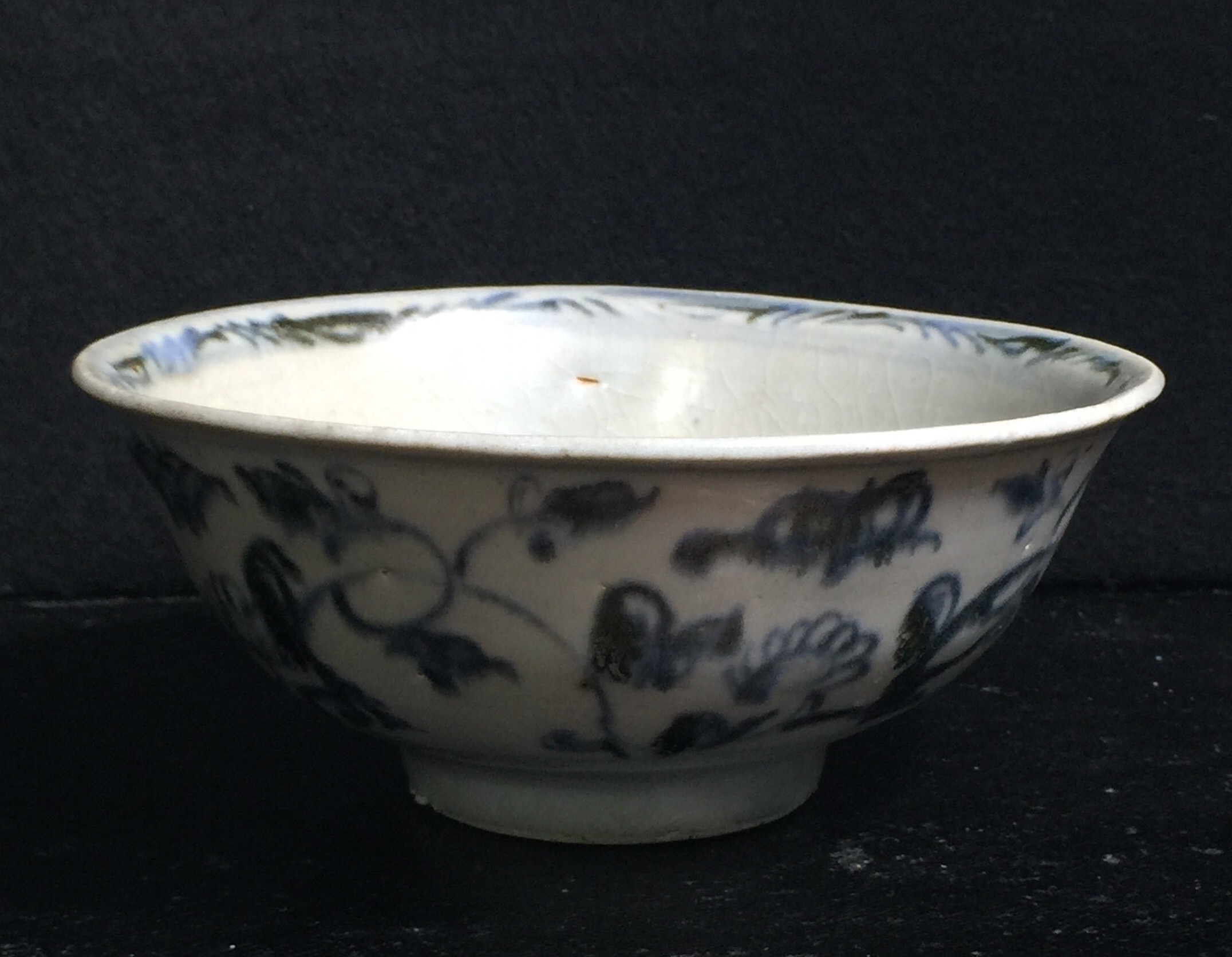 Chinese blue & white bowl, Ming Dynasty, 15th-16th century-0