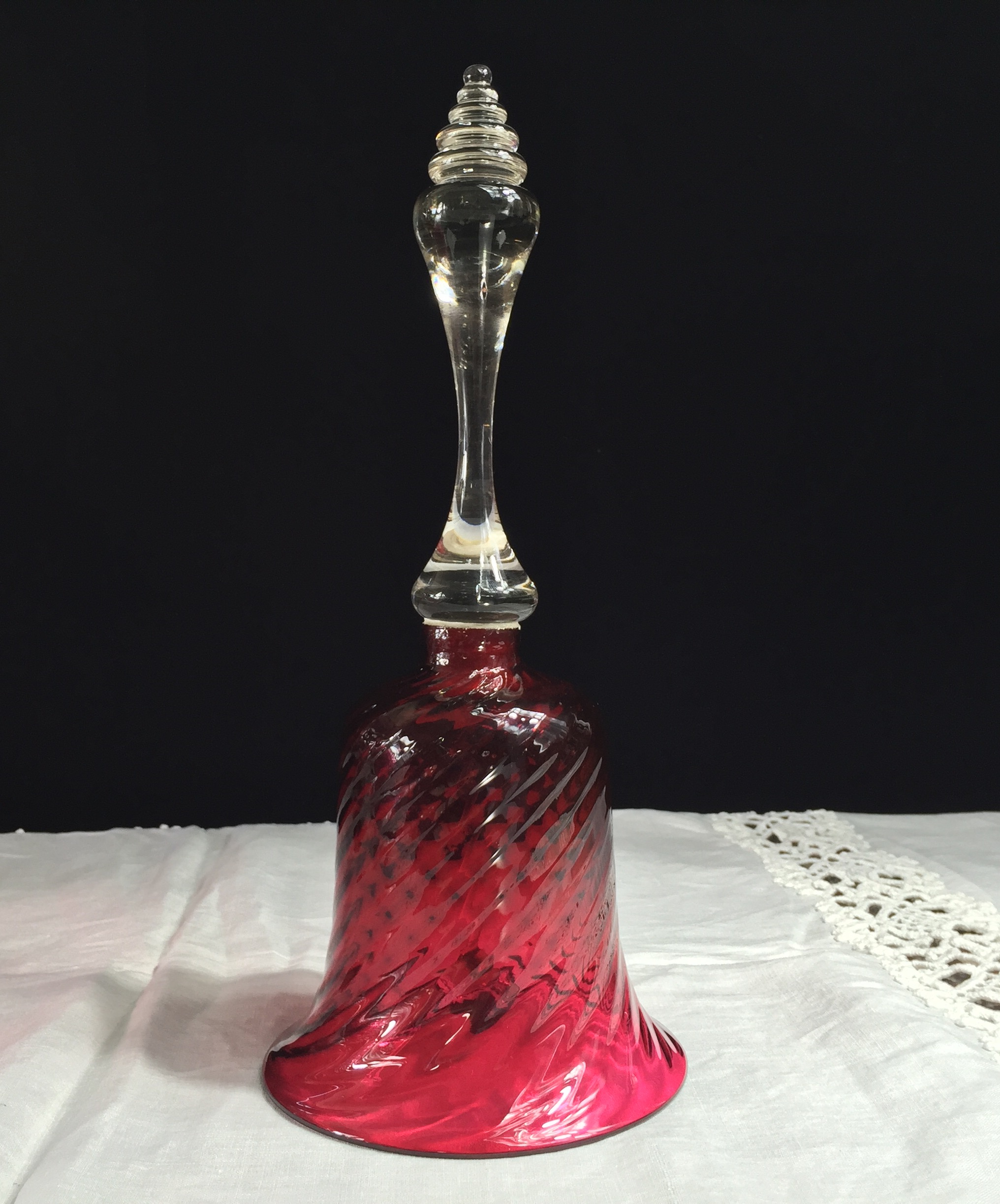 Victorian glass bell, spiral ruby glass , circa 1880-0