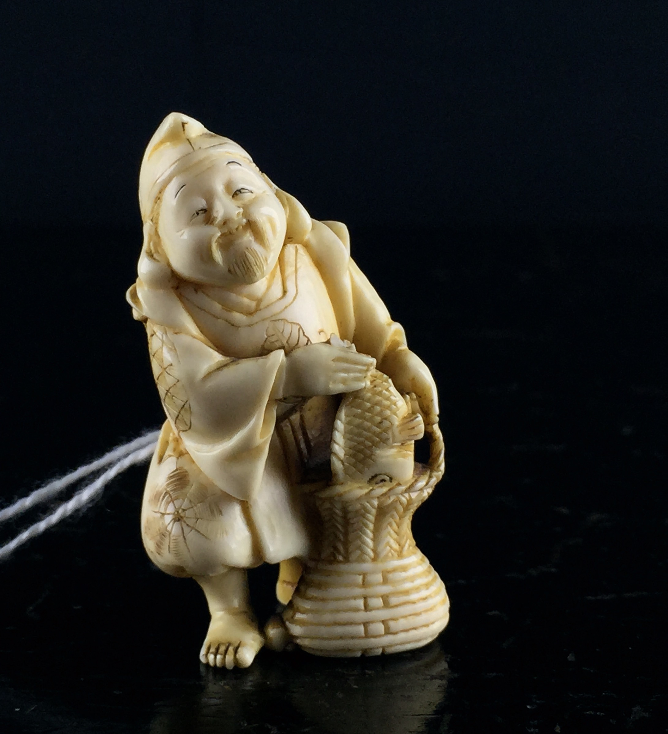 Japanese Ivory netski, fisherman, 19th century-0