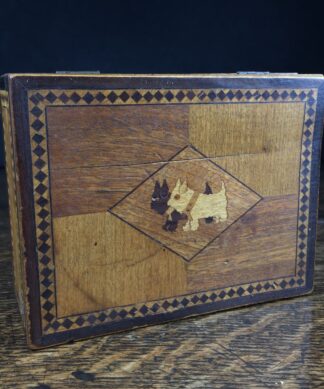 Japanese 'Scotty Dog' inlaid box, mid 20th century-0