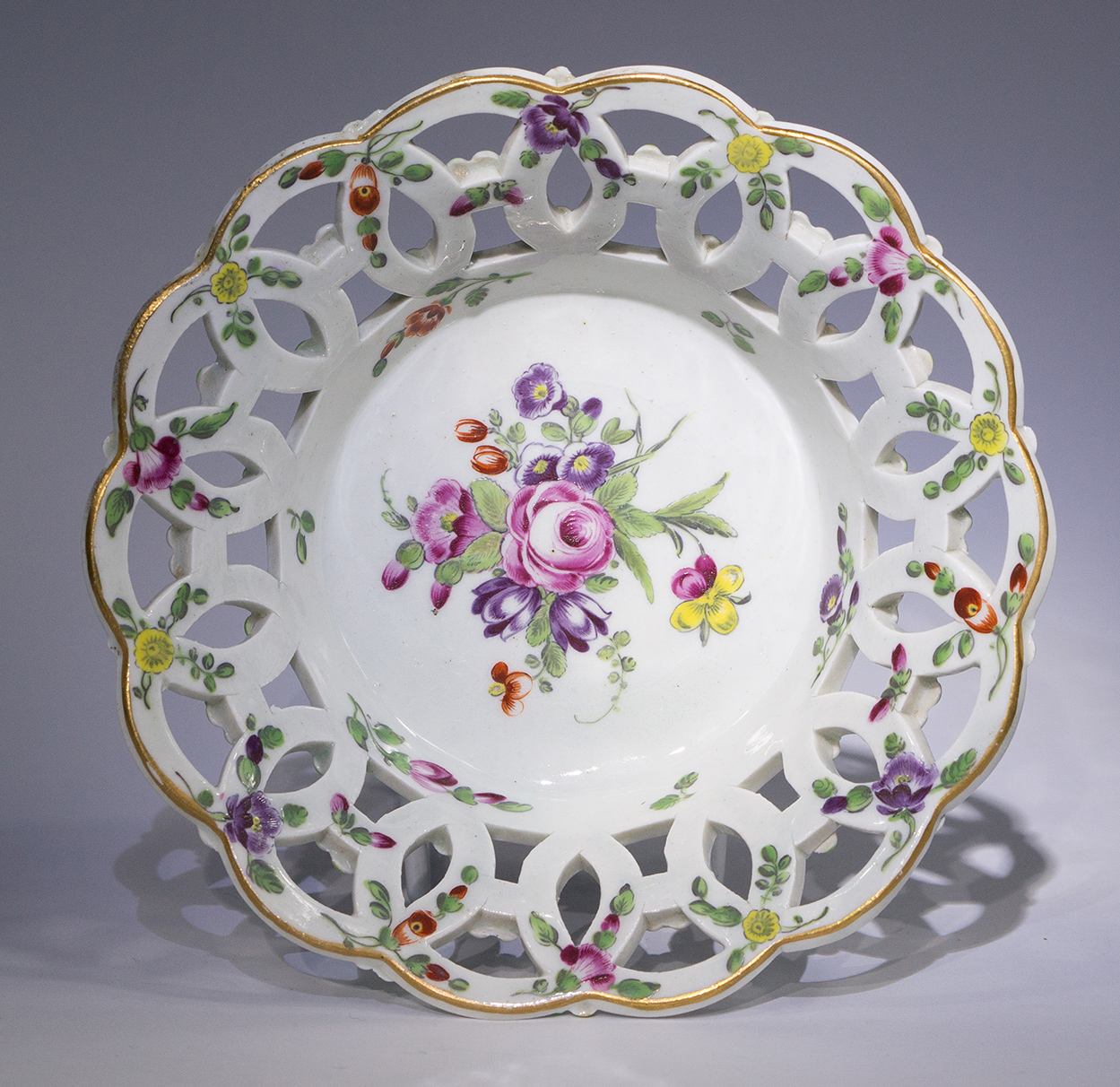 Worcester polychrome basket, flower sprays, c.1770-0