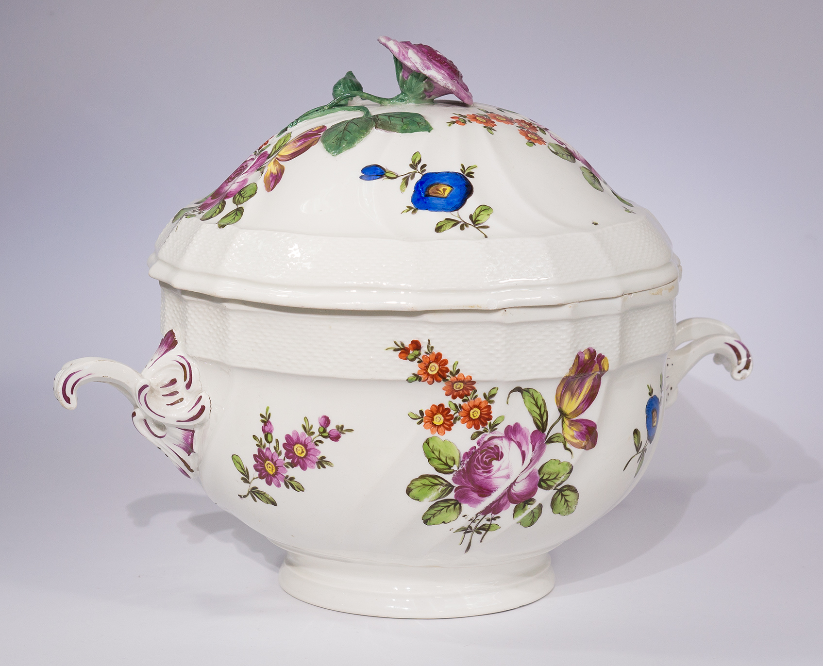 Large Vienna tureen, rococo fluted form with flowers, c. 1770-0