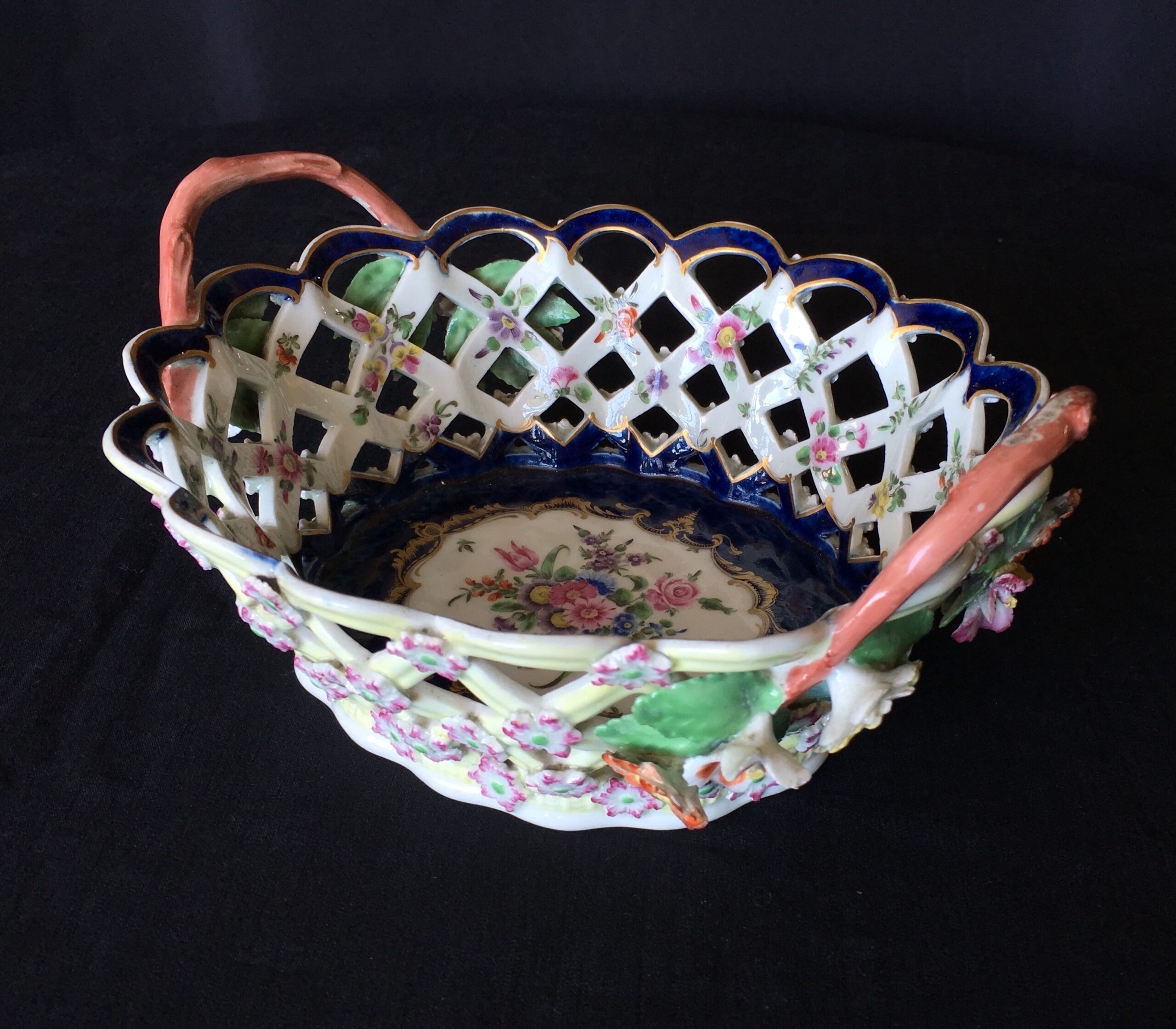 Worcester scale blue & lemon ground basket, circa 1765-0