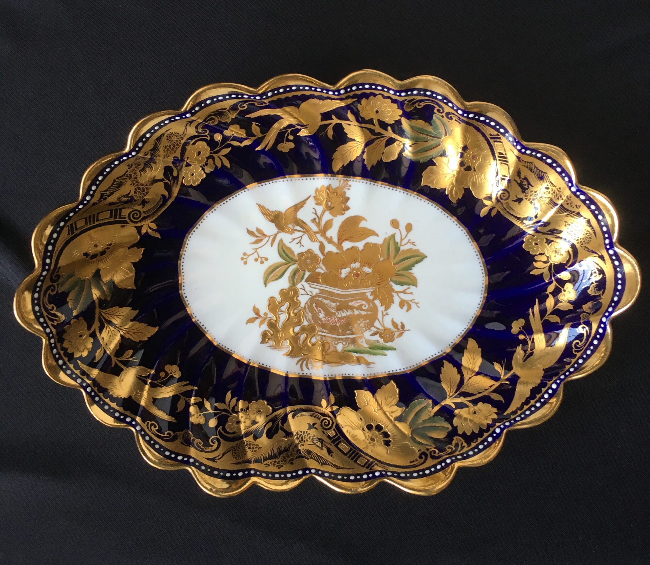 Rich Bishop & Stonier dish with raised gold Chinoiserie, c. 1895-0