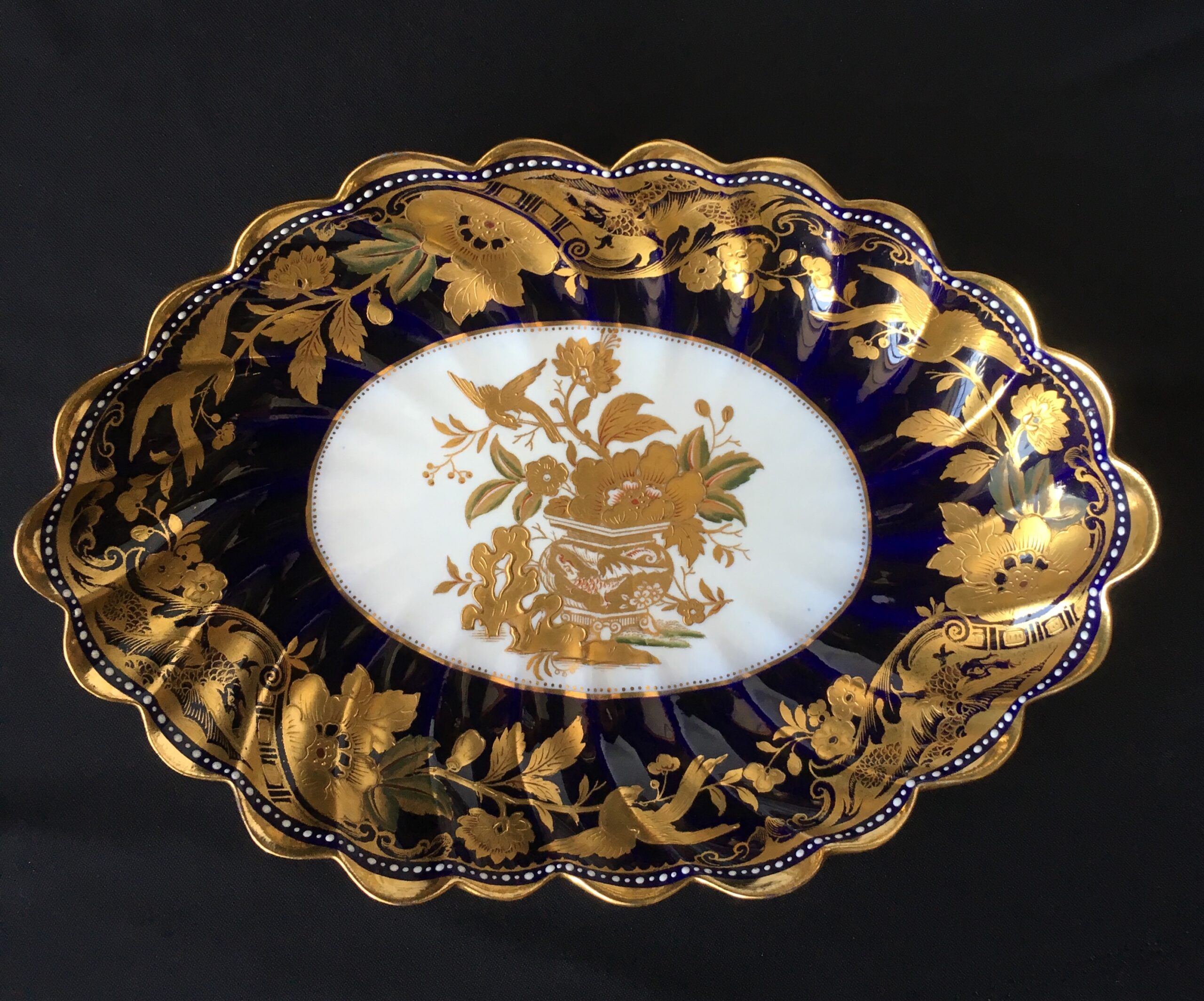 Rich Bishop & Stonier dish with raised gold Chinoiserie, c. 1895-0