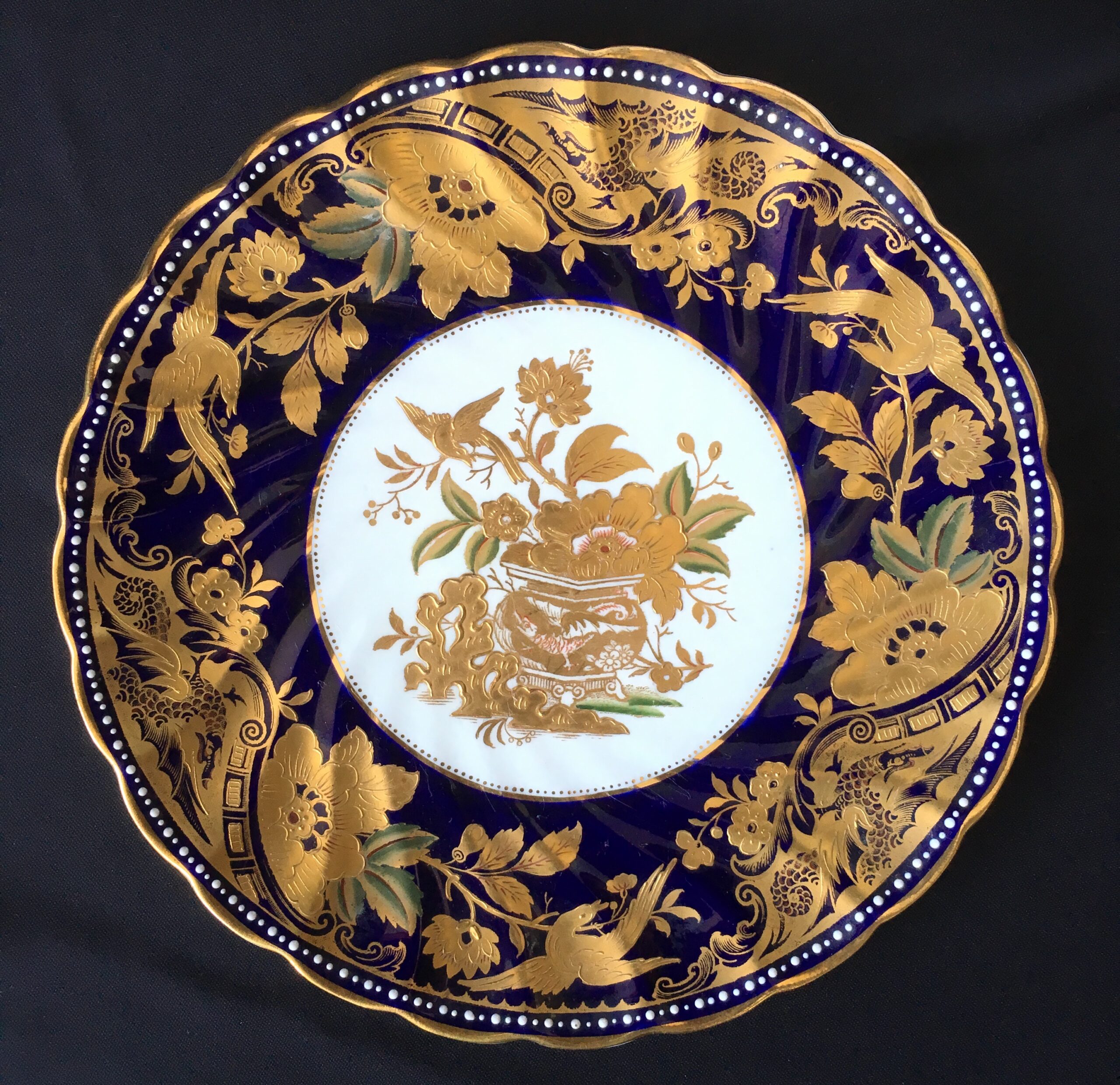 Rich Bishop & Stonier plate with raised gold Chinoiserie, c. 1895-0