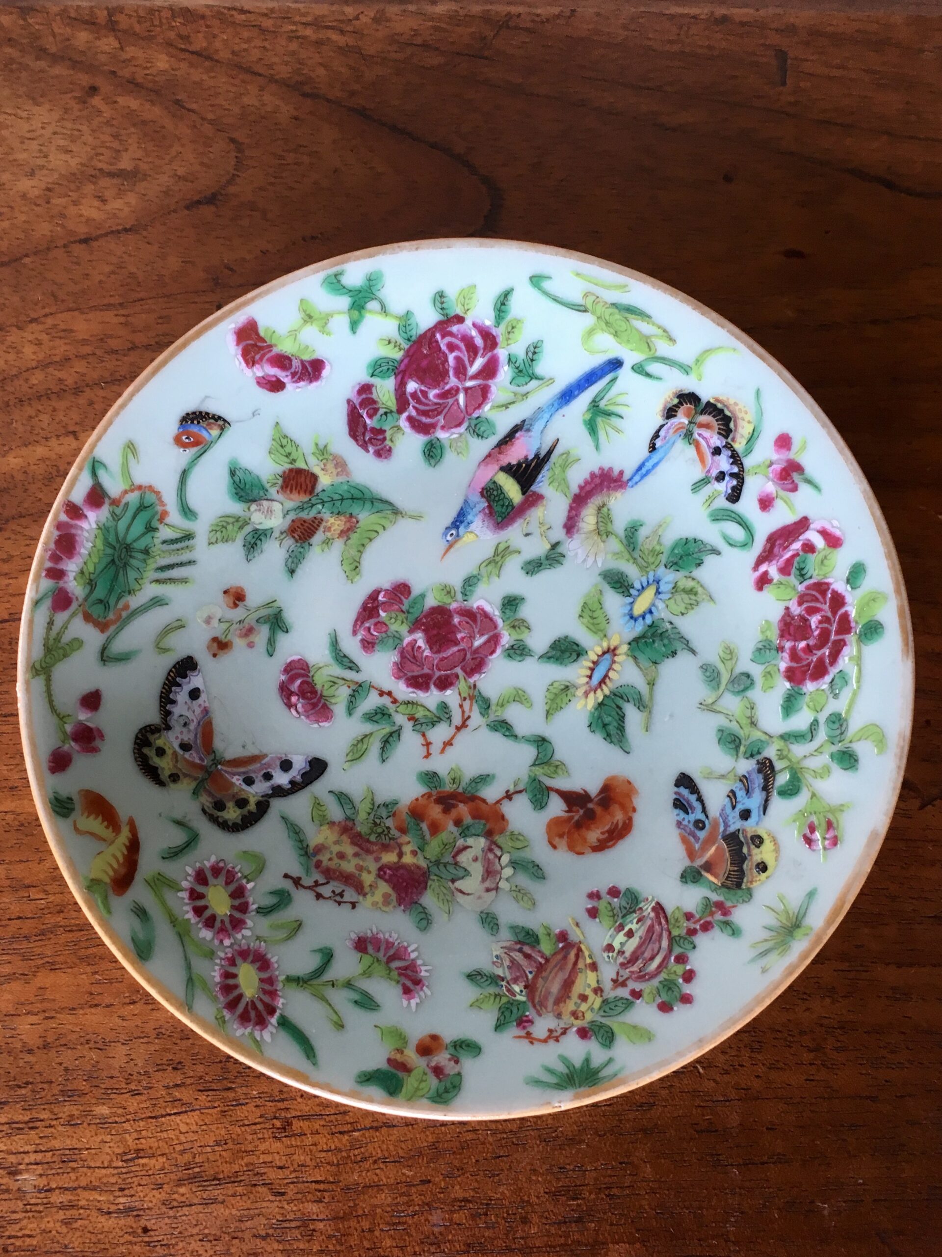 Cantonese 'Rose Medallion" Chinese porcelain plate, flowers & butterflies, c.1860-0