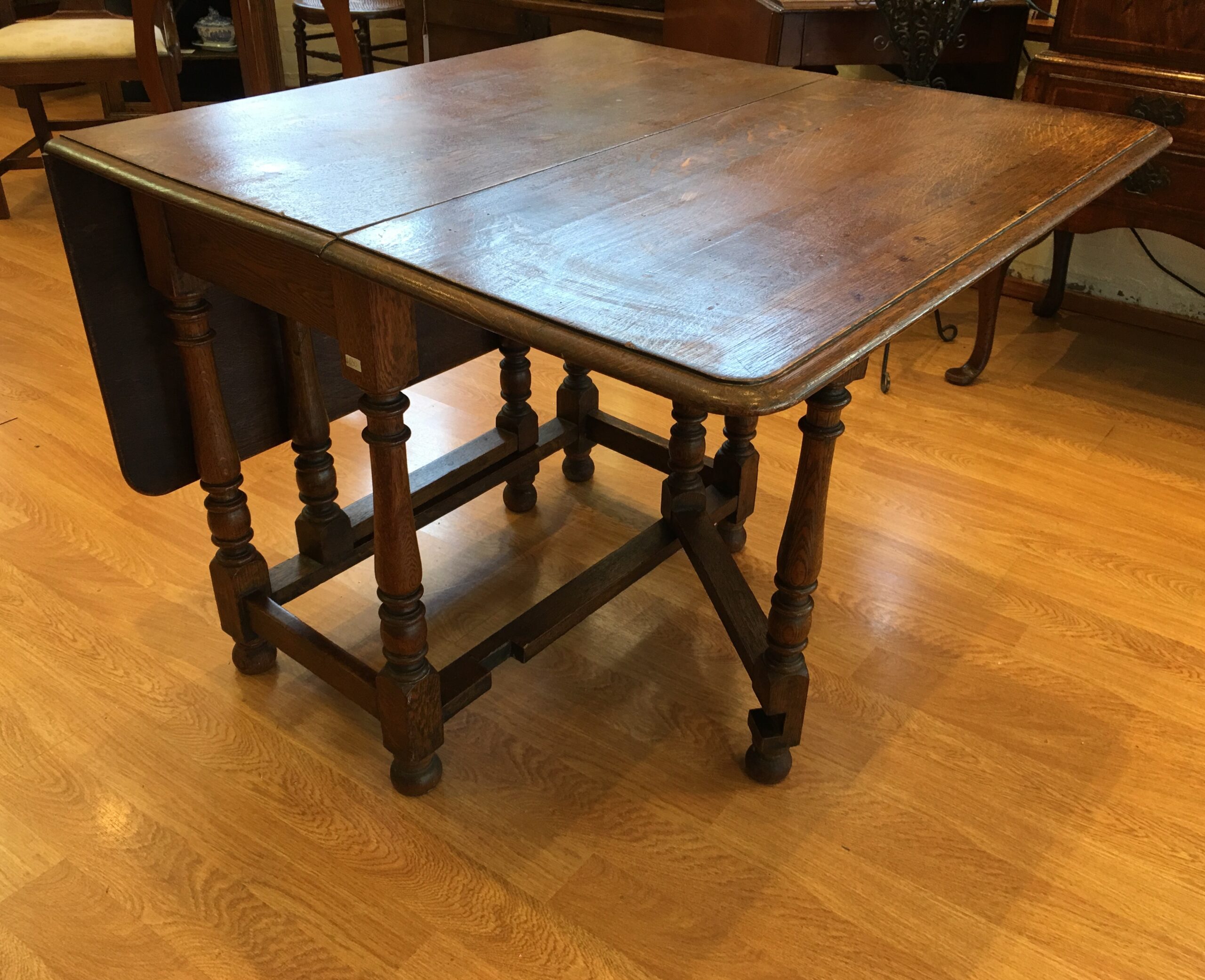 English oak gateleg table, 19th century-0