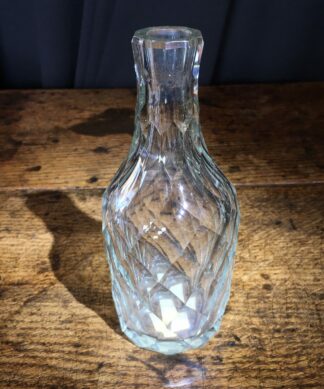 Georgian cruet bottle , C. 1780 -0