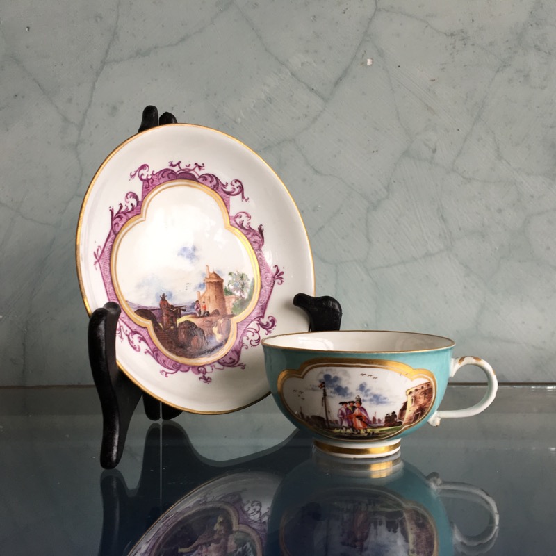 Meissen cup & saucer, harbour scenes, turquoise ground, c.1745 -0