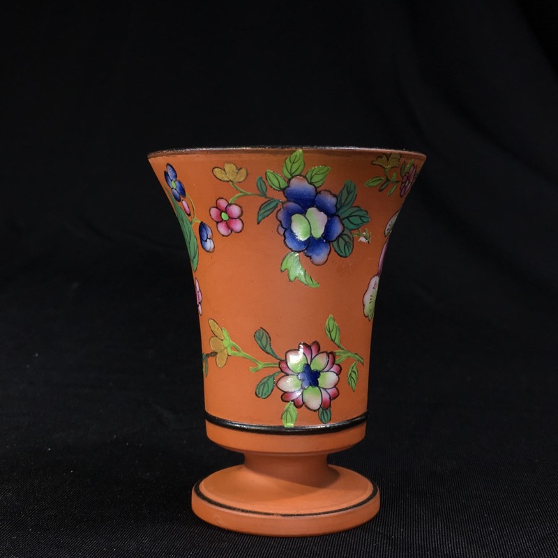 Wedgwood 'Rosso Antico' small spill vase, flowers, circa 1880 -0