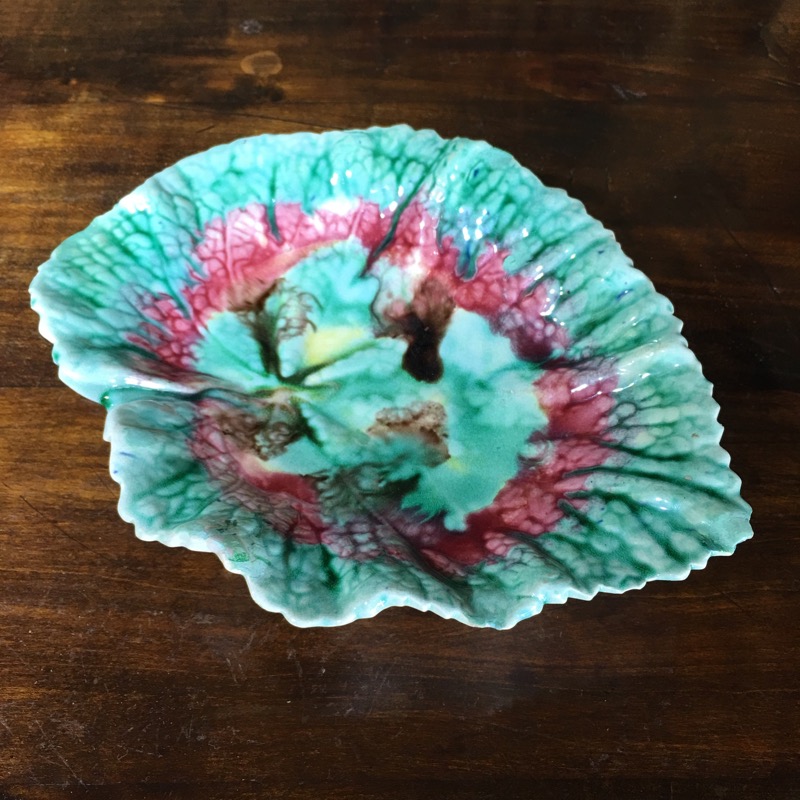 Majolica pelargonium leaf dish, c. 1870-0