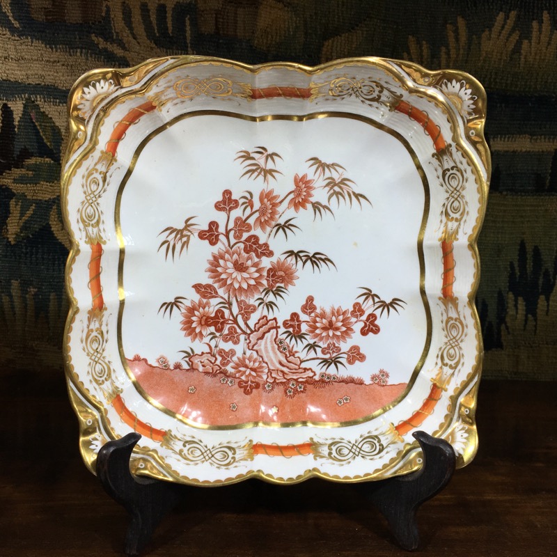 Spode square dish with red Oriental Garden bat print, gilt, c. 1814 -0