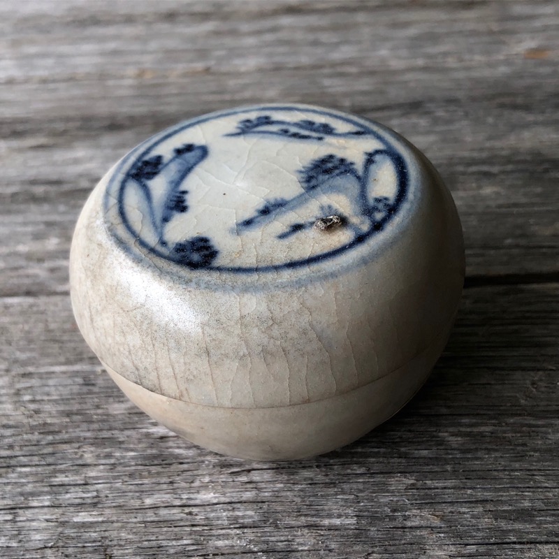 Hoi An Shipwreck stoneware box, blue & white landscape, c. 1480-0