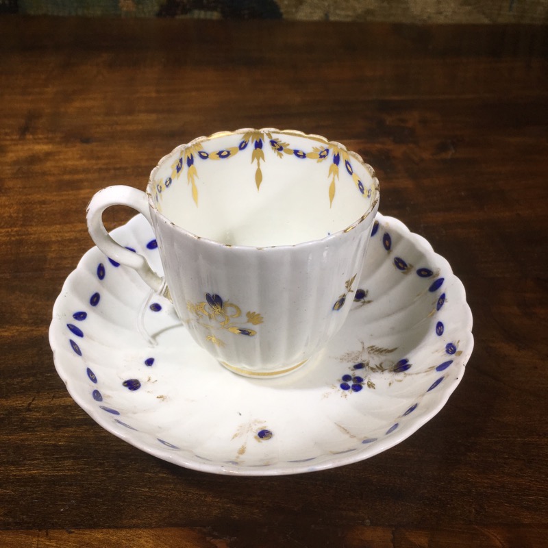 Caughley cup & saucer, blue sprigs & swags, c. 1795-0