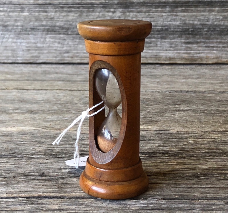 Treen 3 1/2 minute egg timer with brown sand, c. 1900-0