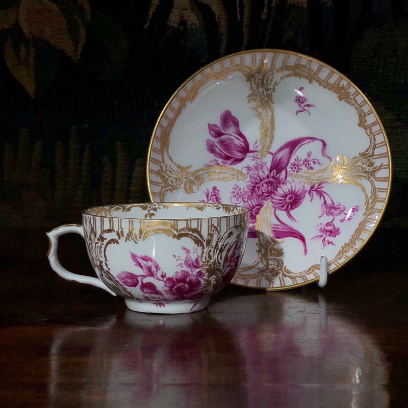 Berlin cup & saucer, puce flowers, c.1890 -0