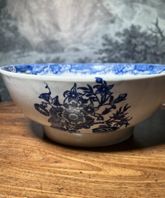 Liverpool punch bowl with Rare Mixed Bouquets prints, Seth Pennington, c.1790