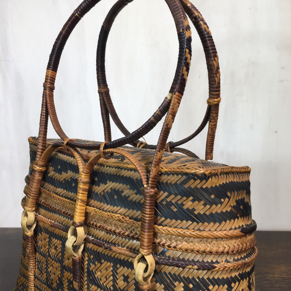Stylish cane handbag, SE Asia 1950’s Moorabool Antiques Galleries