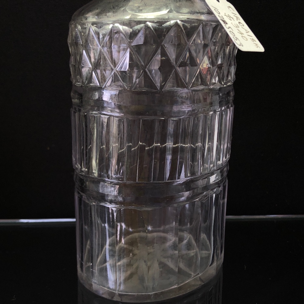 III cut glass decanter, target stopper, c. 1815 Moorabool