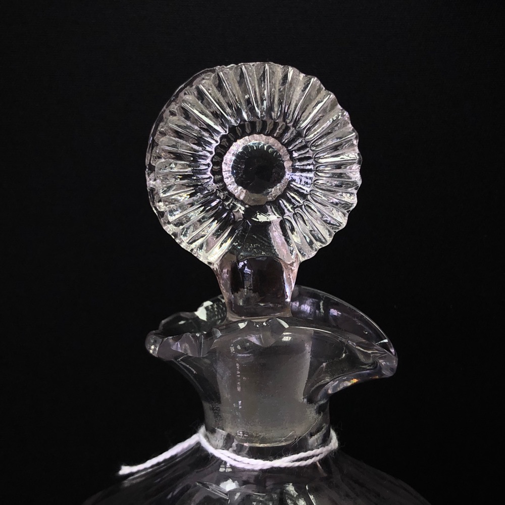 III cut glass decanter, target stopper, c. 1815 Moorabool