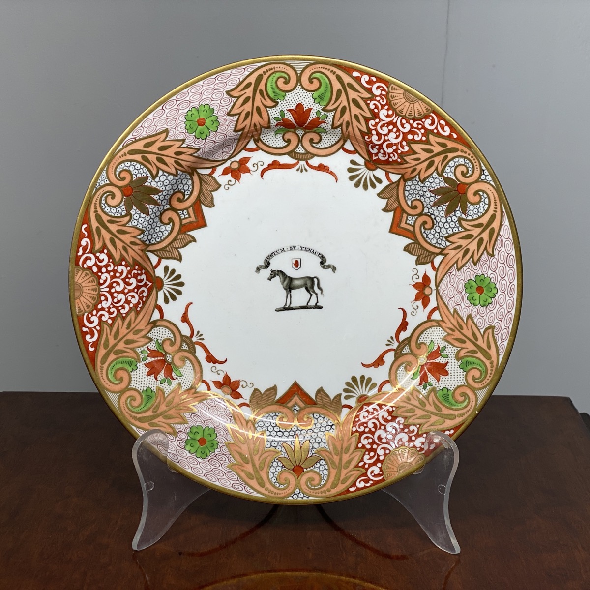 Flight Barr & Barr Worcester Horse Armorial plate, JUSTUM ET TENACEM, Colthurst family c. 1810