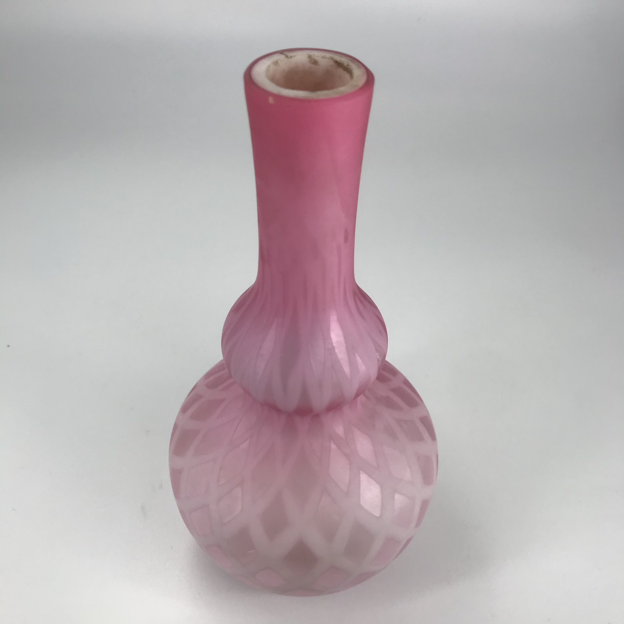 Victorian Pink Satin Glass Vase With Lattice Pattern C 1875 Moorabool Antique Galleries 9503