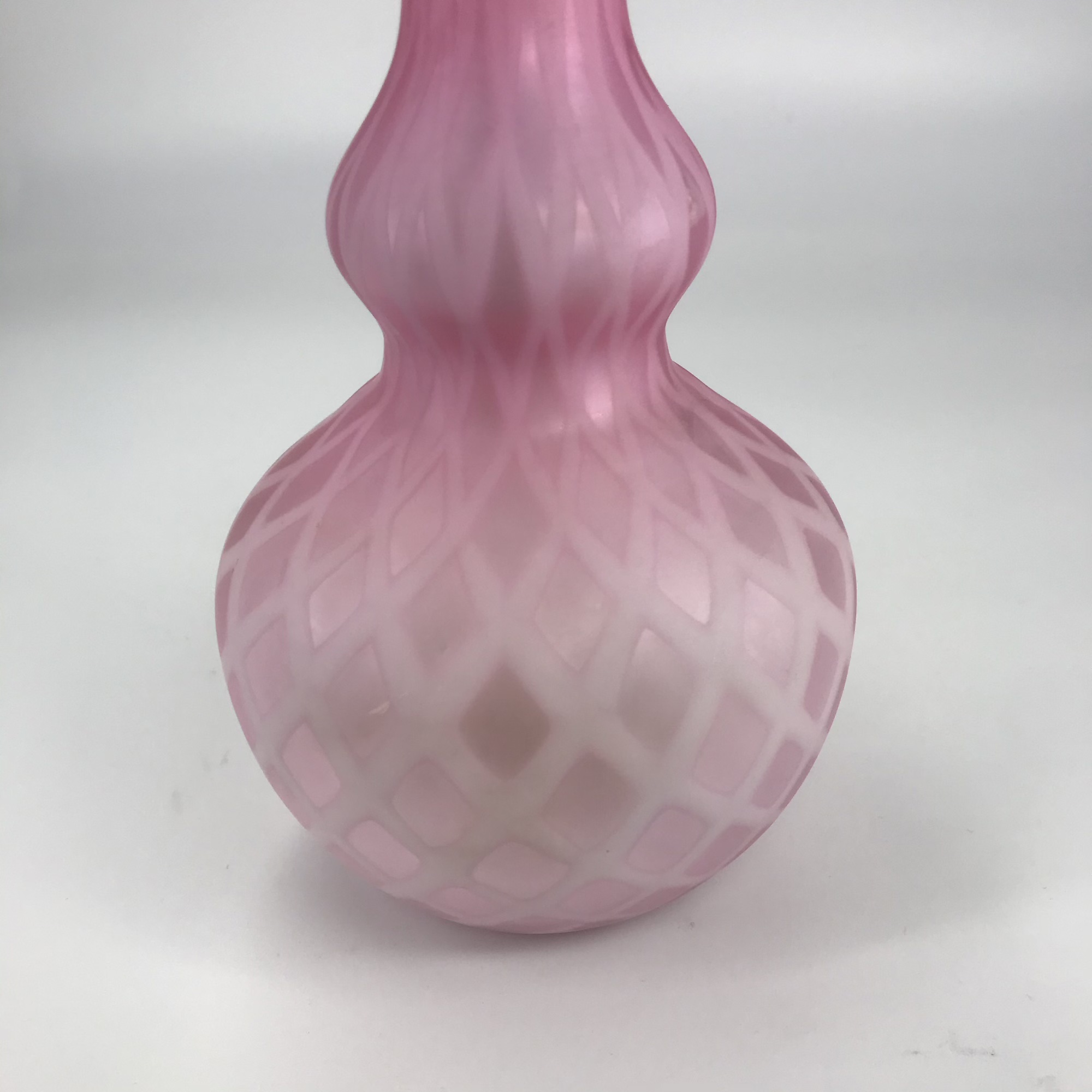 Victorian Pink Satin Glass Vase With Lattice Pattern C 1875 Moorabool Antique Galleries 3565