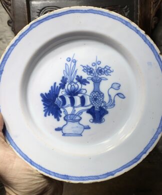 Liverpool delft plate, Chinese 'precious objects', c. 1760.