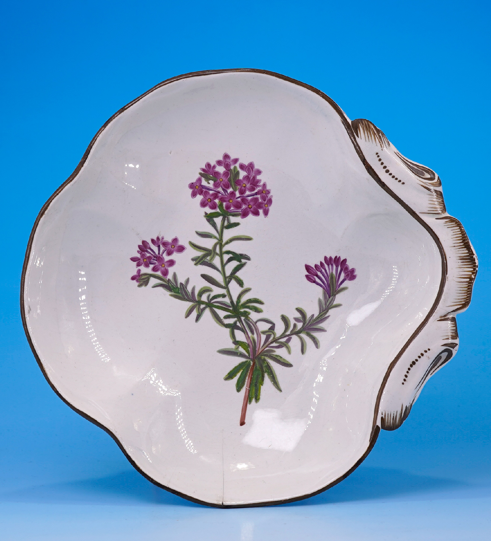 Swansea pearlware botanical shell serving dish, ‘Trailing Daphne’, by Pardoe C. 1802-10