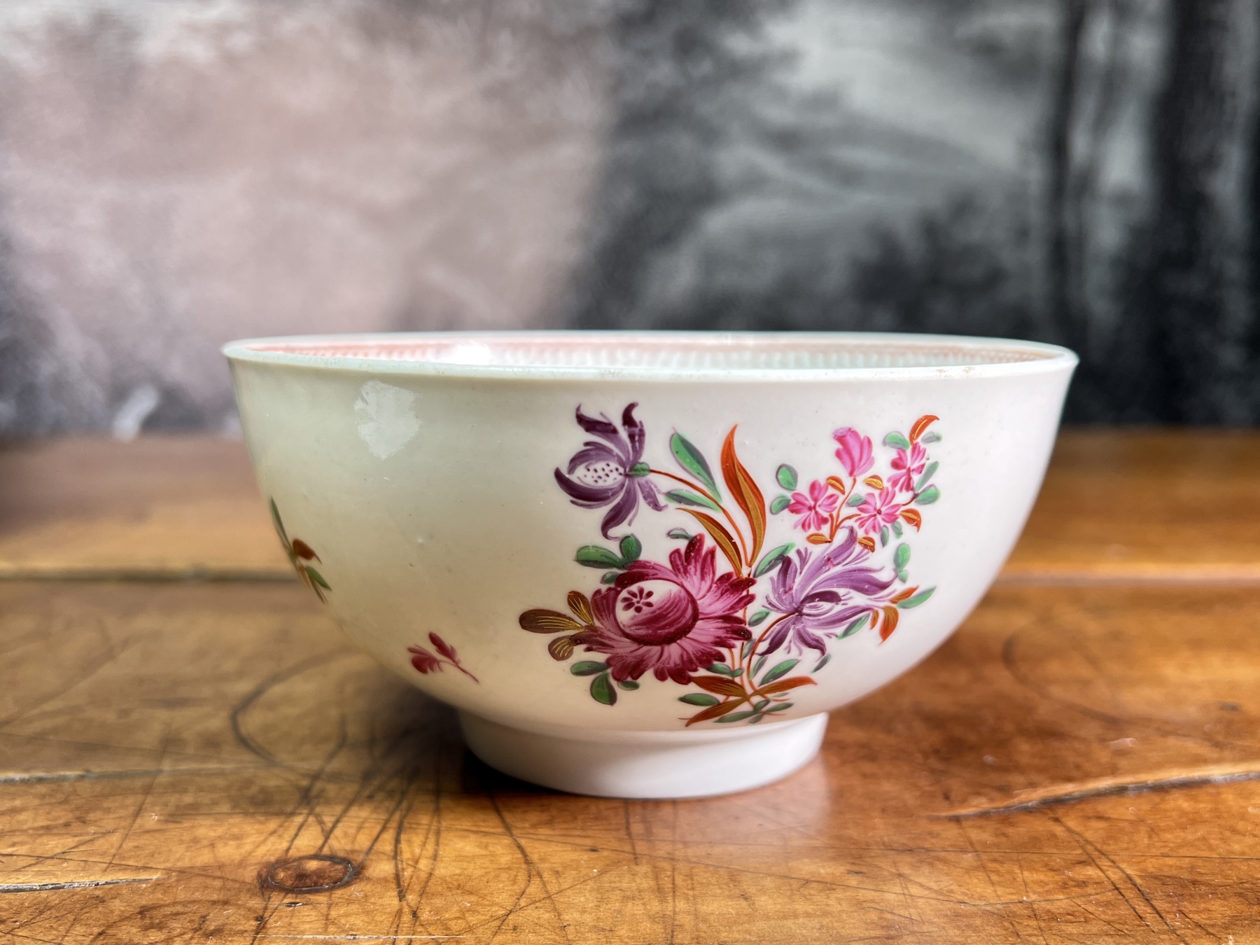 Dr Wall Worcester slop bowl, with Chinese export style flowers and red ...
