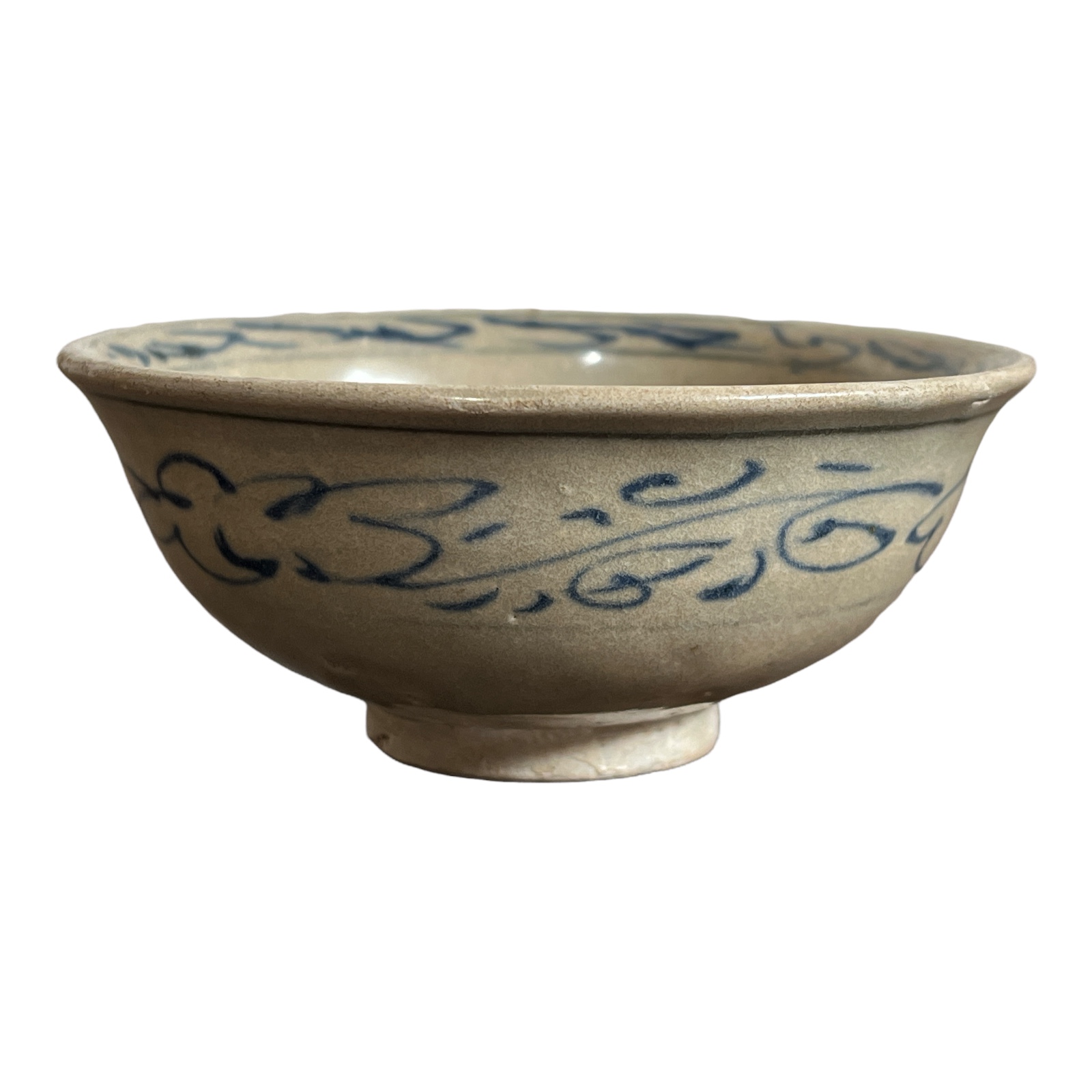 Annamese blue & white bowl, flowers underglaze, 15th century