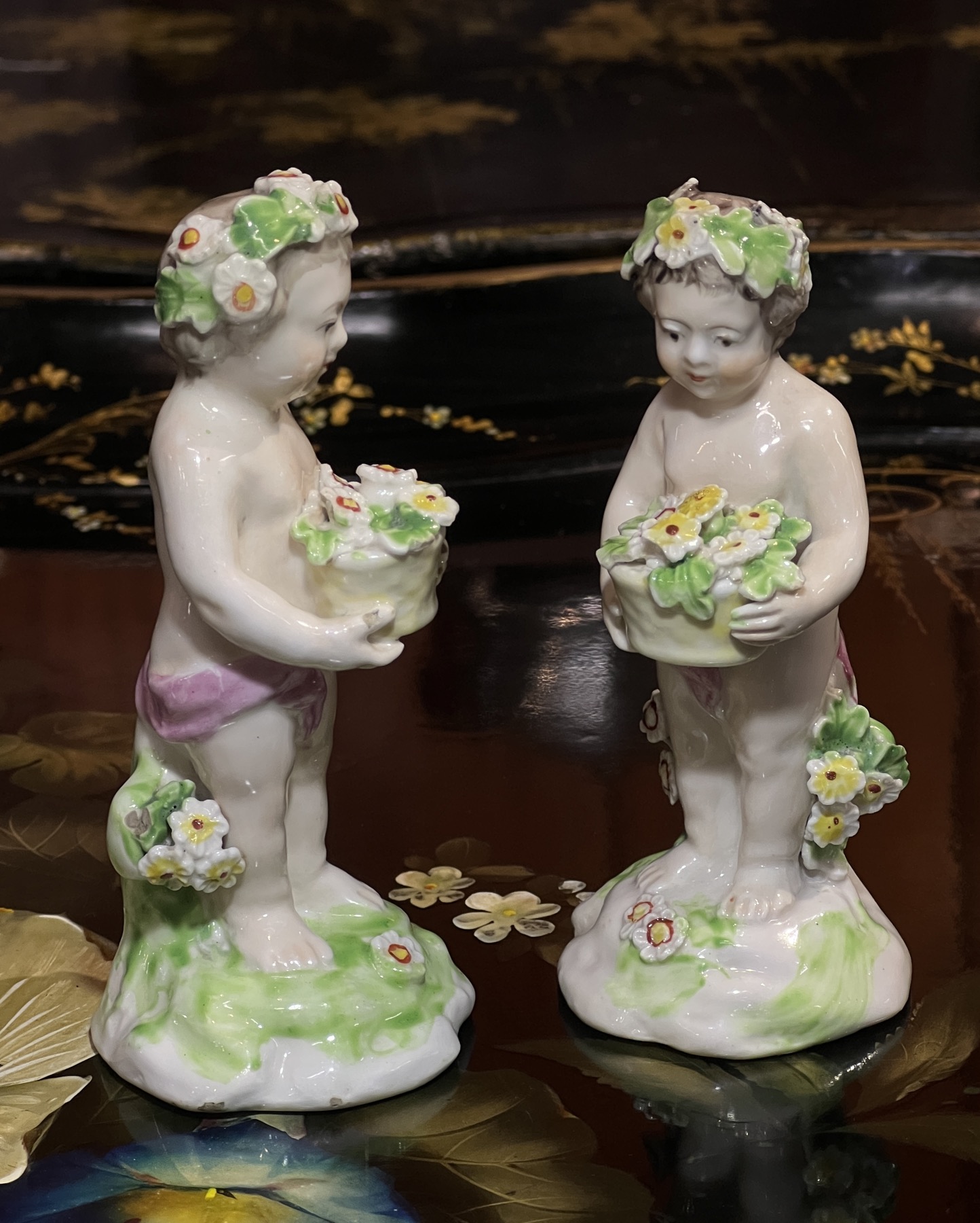 Pair Derby Children Figures