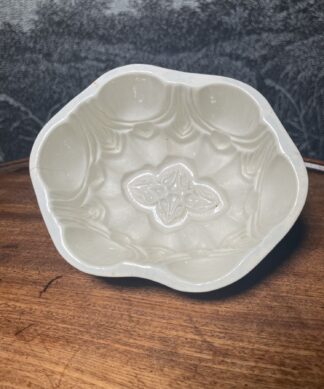 Victorian white earthern ware jelly mould