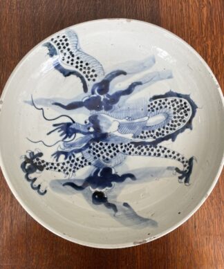 Large Chinese Porcelain dish, Dragon in Clouds, 18th/19th century