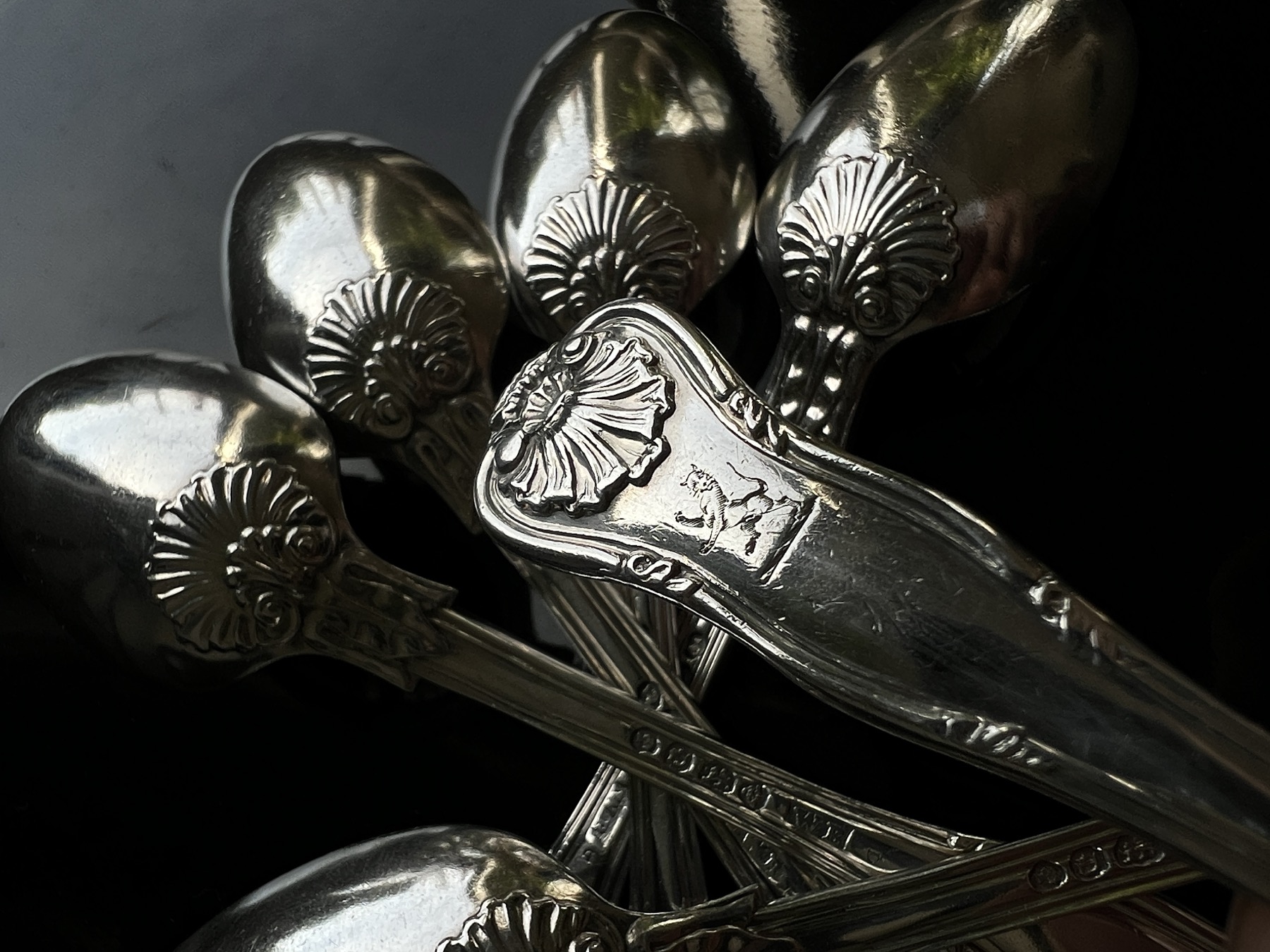 Macintosh Clan Crest on Sterling SIlver @ Moorabool ANtiques, Geelong