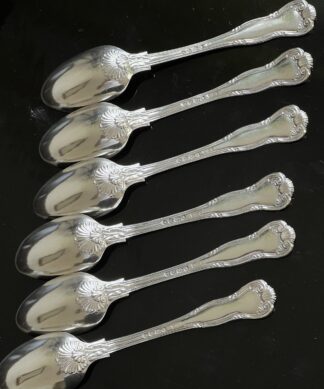 Handsome Sterling Silver teaspoons, 'Shell & Husk' pattern, the handle with family crest of a wildcat, arms of Macintosh family of Scotland. Hallmarks for London 1839, also 'WB' for William Bateman.