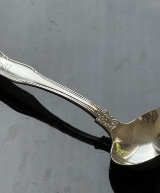 Macintosh Clan, Bateman Sterling Silver sauce ladle, Shell & Husk, London 1839