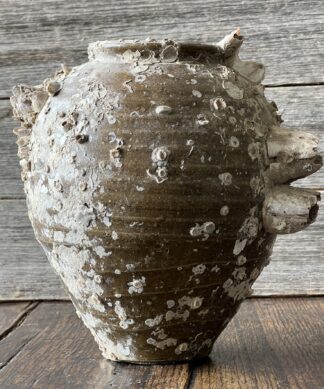 Song dynasty shipwreck pot, olive glaze, 960-1269  AD