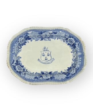 Copeland & Garret Armorial serving dish, DEUS ADJUVAT NOS, Sir Felix Booth, c. 1840