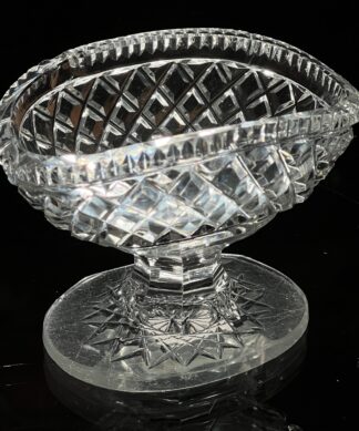 Georgian cut glass oval open salt, c. 1820.