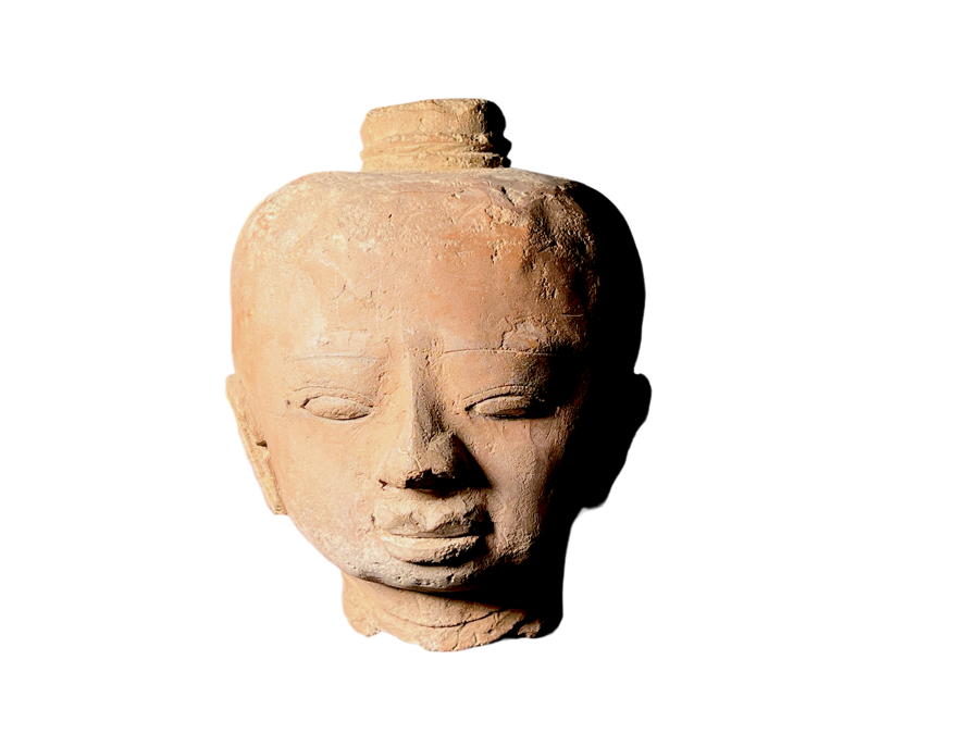 Large Majapahit pottery head, 14th-15th century Java