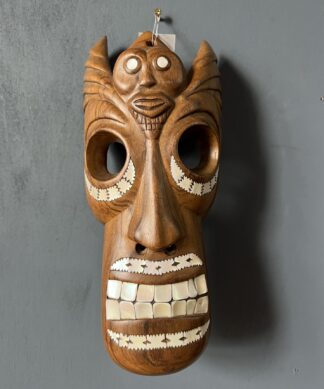 Betikama Carving, Solomon Islands