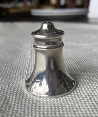 Australian Sterling Silver salt shaker, c.1930