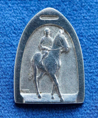 J.E.Pike-Phar Lap Medallion 1930 Melbourne Cup Sterling Silver Stirrup Commemorative