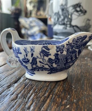 John Meir & Son pottery 'Willow Pattern' sauceboat, c. 1870