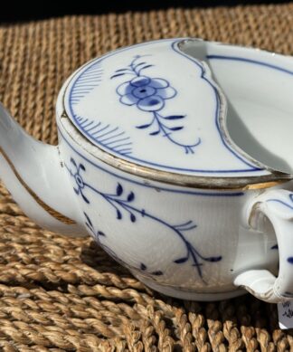 German porcelain invalid's cup, blue straw-flower pattern, C.1900