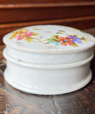 Small bone china lidded box, flower group, c.1820